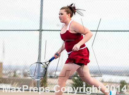 Thumbnail 3 in Ralston Valley vs. Horizon photogallery.
