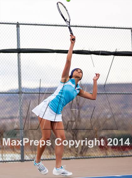 Thumbnail 1 in Ralston Valley vs. Horizon photogallery.