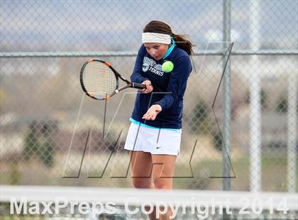 Thumbnail 2 in Ralston Valley vs. Horizon photogallery.