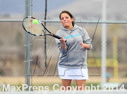 Thumbnail 2 in Ralston Valley vs. Horizon photogallery.