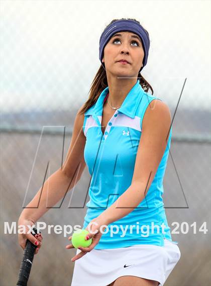 Thumbnail 1 in Ralston Valley vs. Horizon photogallery.