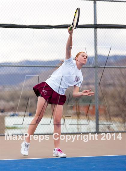 Thumbnail 1 in Ralston Valley vs. Horizon photogallery.