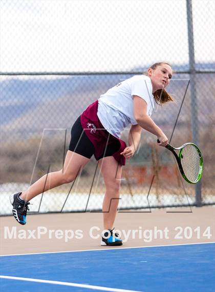 Thumbnail 3 in Ralston Valley vs. Horizon photogallery.