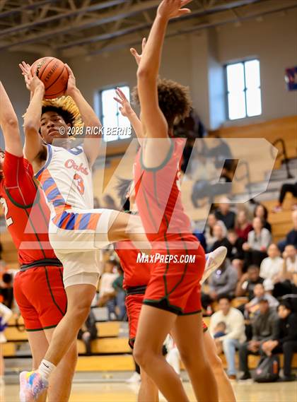 Thumbnail 2 in The Woodlands vs Grand Oaks photogallery.