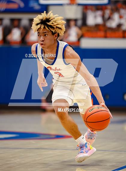 Thumbnail 3 in The Woodlands vs Grand Oaks photogallery.