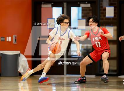 Thumbnail 2 in The Woodlands vs Grand Oaks photogallery.