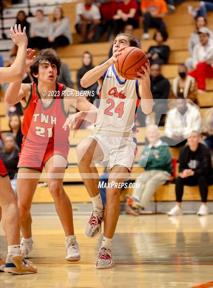 Thumbnail 2 in The Woodlands vs Grand Oaks photogallery.