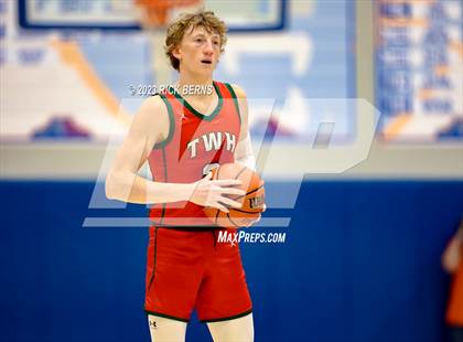 Thumbnail 1 in The Woodlands vs Grand Oaks photogallery.