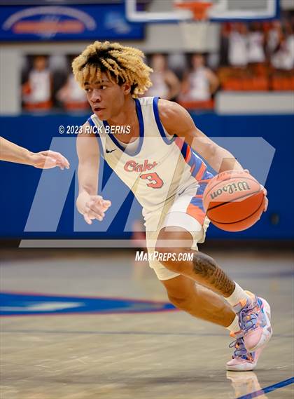 Thumbnail 2 in The Woodlands vs Grand Oaks photogallery.