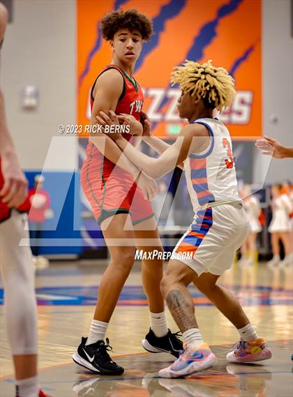 Thumbnail 2 in The Woodlands vs Grand Oaks photogallery.