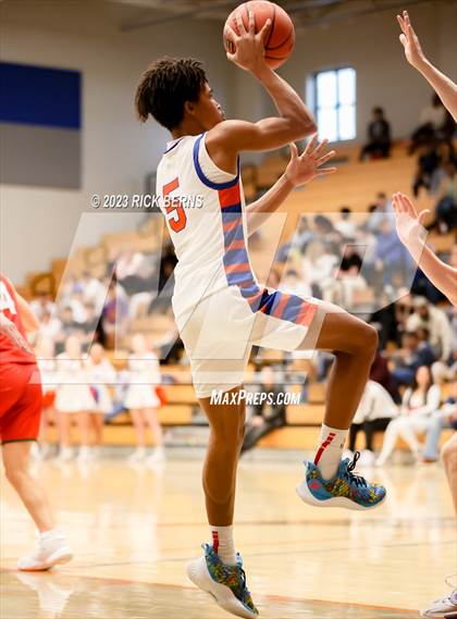 Thumbnail 3 in The Woodlands vs Grand Oaks photogallery.