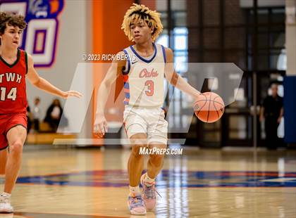 Thumbnail 3 in The Woodlands vs Grand Oaks photogallery.