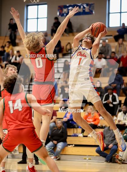 Thumbnail 3 in The Woodlands vs Grand Oaks photogallery.