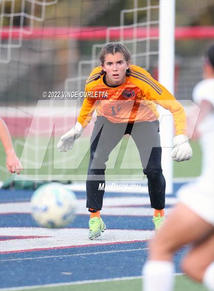 Thumbnail 3 in Davenport vs. Wimberley (UIL 4A Regional Quarterfinal Playoff) photogallery.