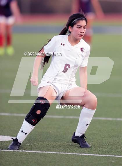 Thumbnail 2 in Davenport vs. Wimberley (UIL 4A Regional Quarterfinal Playoff) photogallery.