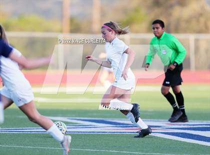 Thumbnail 2 in Davenport vs. Wimberley (UIL 4A Regional Quarterfinal Playoff) photogallery.