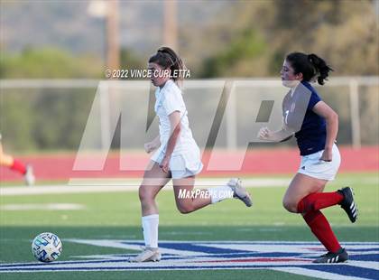 Thumbnail 1 in Davenport vs. Wimberley (UIL 4A Regional Quarterfinal Playoff) photogallery.