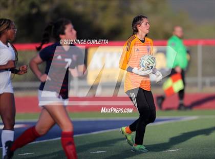 Thumbnail 1 in Davenport vs. Wimberley (UIL 4A Regional Quarterfinal Playoff) photogallery.