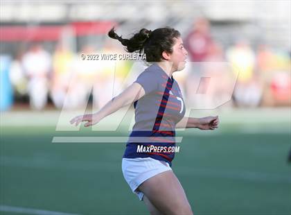 Thumbnail 2 in Davenport vs. Wimberley (UIL 4A Regional Quarterfinal Playoff) photogallery.