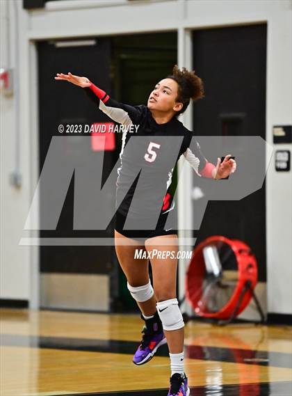 Thumbnail 2 in Littleton vs Pomona photogallery.