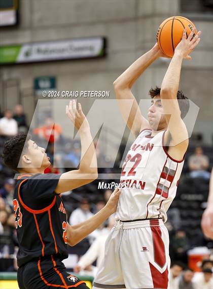 Thumbnail 1 in Layton Christian Academy vs. Murray (UHSAA 4A Quarterfinals) photogallery.