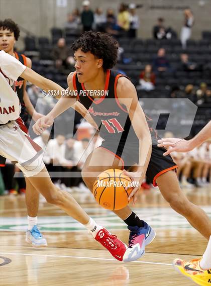 Thumbnail 1 in Layton Christian Academy vs. Murray (UHSAA 4A Quarterfinals) photogallery.