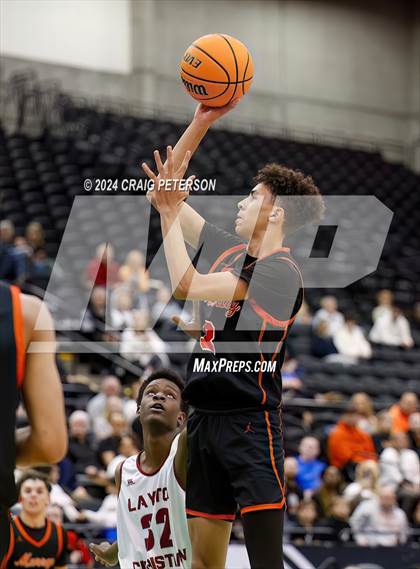 Thumbnail 1 in Layton Christian Academy vs. Murray (UHSAA 4A Quarterfinals) photogallery.