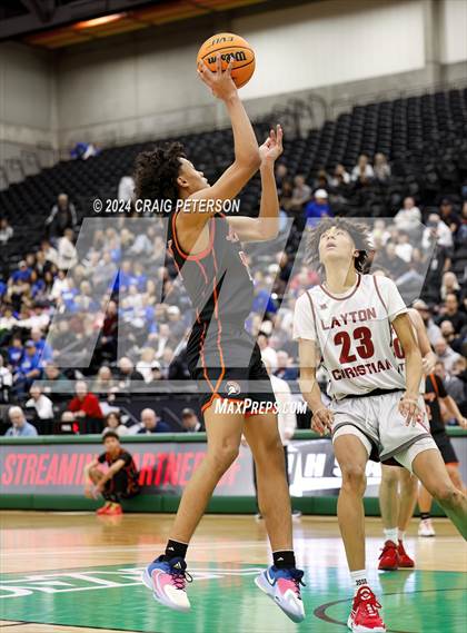 Thumbnail 2 in Layton Christian Academy vs. Murray (UHSAA 4A Quarterfinals) photogallery.