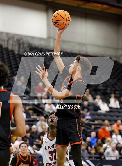 Thumbnail 2 in Layton Christian Academy vs. Murray (UHSAA 4A Quarterfinals) photogallery.