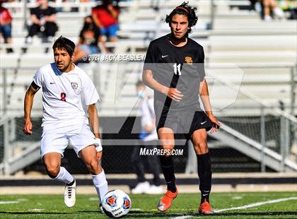 Thumbnail 3 in Salpointe Catholic vs. Walden Grove (AIA 4A Final) photogallery.
