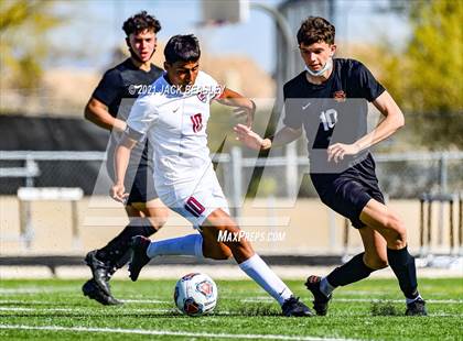 Thumbnail 1 in Salpointe Catholic vs. Walden Grove (AIA 4A Final) photogallery.