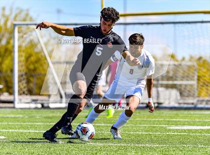 Thumbnail 2 in Salpointe Catholic vs. Walden Grove (AIA 4A Final) photogallery.