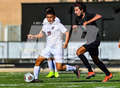 Thumbnail 3 in Salpointe Catholic vs. Walden Grove (AIA 4A Final) photogallery.