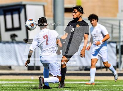 Thumbnail 2 in Salpointe Catholic vs. Walden Grove (AIA 4A Final) photogallery.
