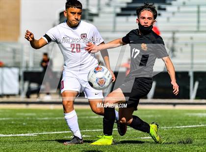 Thumbnail 1 in Salpointe Catholic vs. Walden Grove (AIA 4A Final) photogallery.