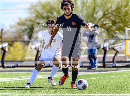 Thumbnail 2 in Salpointe Catholic vs. Walden Grove (AIA 4A Final) photogallery.