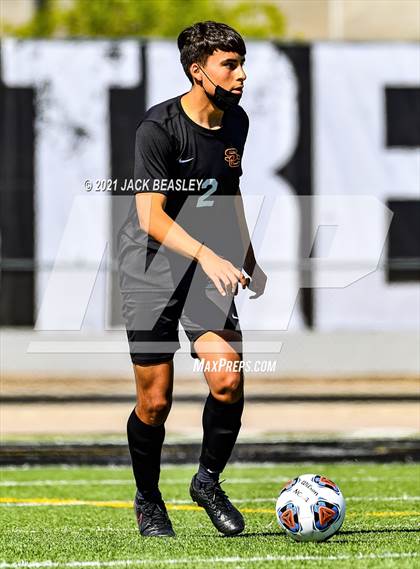 Thumbnail 2 in Salpointe Catholic vs. Walden Grove (AIA 4A Final) photogallery.