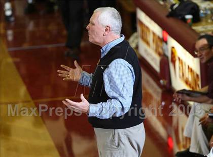 Thumbnail 2 in St. Anthony coach Bob Hurley @ MaxPreps Holiday Classic photogallery.
