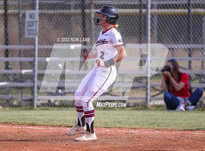 Thumbnail 1 in Yukon vs Mustang (OSSAA 6A Region 1 Final) photogallery.