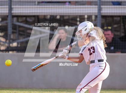 Thumbnail 1 in Yukon vs Mustang (OSSAA 6A Region 1 Final) photogallery.