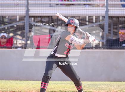 Thumbnail 3 in Yukon vs Mustang (OSSAA 6A Region 1 Final) photogallery.