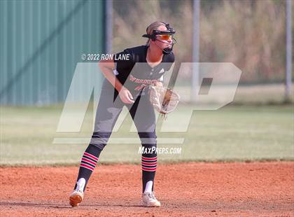 Thumbnail 2 in Yukon vs Mustang (OSSAA 6A Region 1 Final) photogallery.
