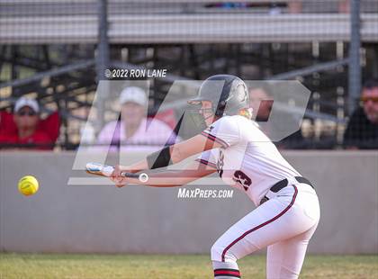 Thumbnail 2 in Yukon vs Mustang (OSSAA 6A Region 1 Final) photogallery.