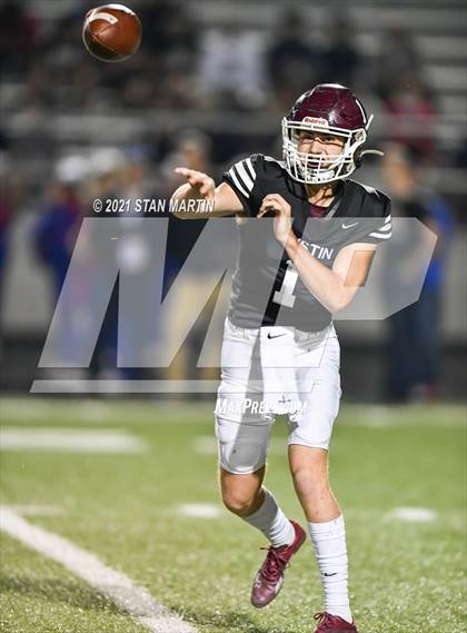 Thumbnail 3 in Austin vs. Westlake photogallery.
