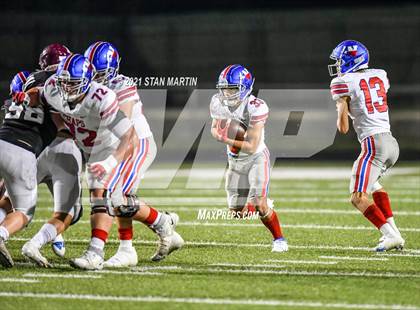 Thumbnail 3 in Austin vs. Westlake photogallery.