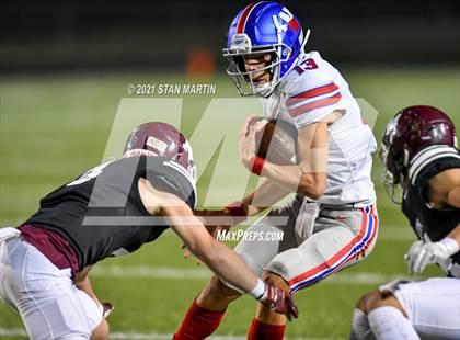 Thumbnail 1 in Austin vs. Westlake photogallery.
