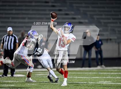 Thumbnail 3 in Austin vs. Westlake photogallery.