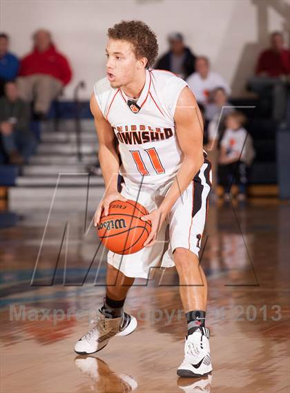 Thumbnail 3 in Middle Township vs. Camden Catholic (Olympic-Cape Challenge) photogallery.