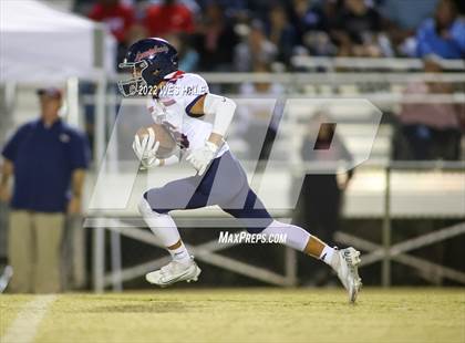 Thumbnail 2 in Lewisburg @ DeSoto Central photogallery.
