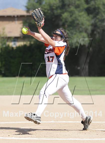 Thumbnail 2 in Chaminade @ Bellarmine-Jefferson photogallery.